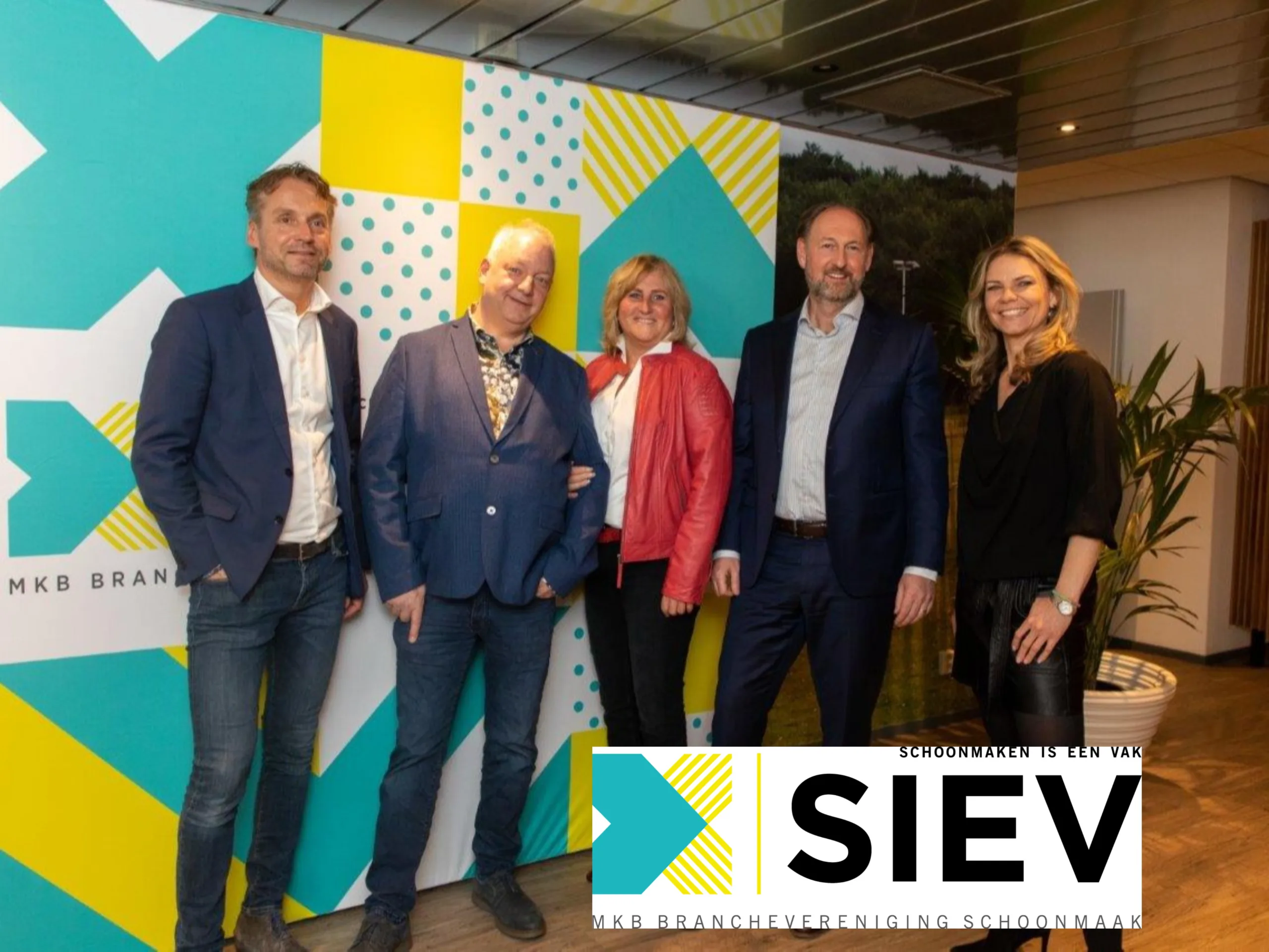 SIEV_bestuur_met_logo